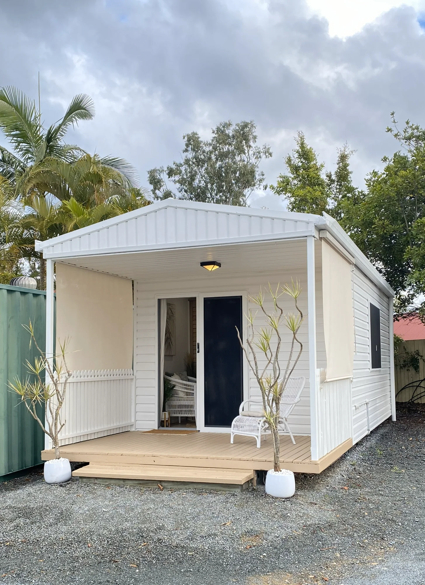 Dr Reece Yeo Clinic - Modern boho coastal cottage exterior in Mudgeeraba