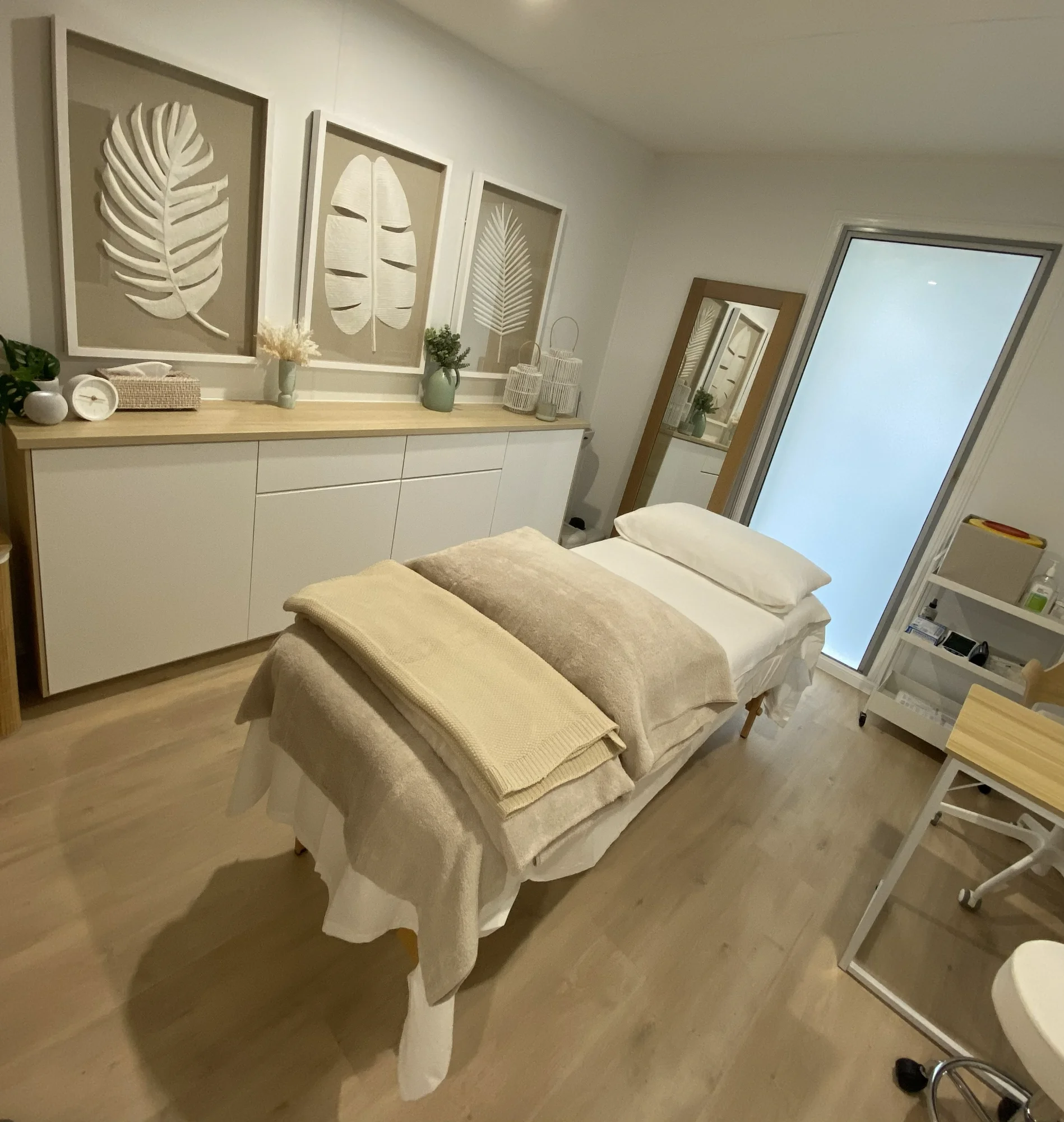 Dr Reece Yeo Treatment Room - Modern coastal style with treatment bed and natural decor